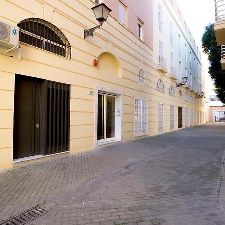Rentalsevilla Escuelas Pias Екстер'єр фото