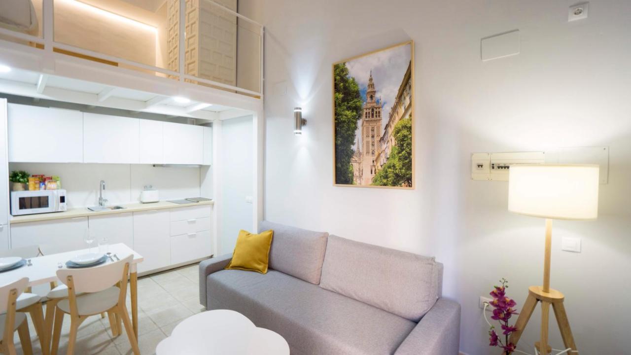 Rentalsevilla Escuelas Pias Екстер'єр фото